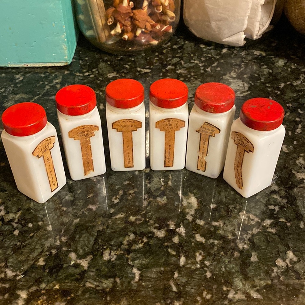 GRIFFITH 1930s Milk Glass Spice Jars